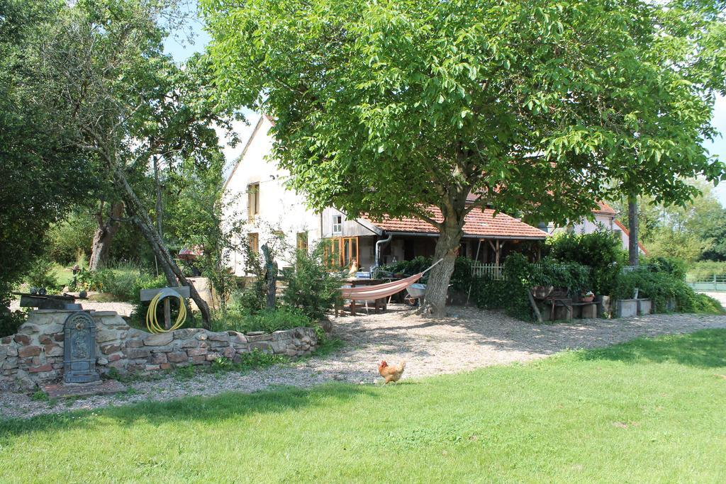 Le Bon Coeur Bed & Breakfast Ygrande Cameră foto