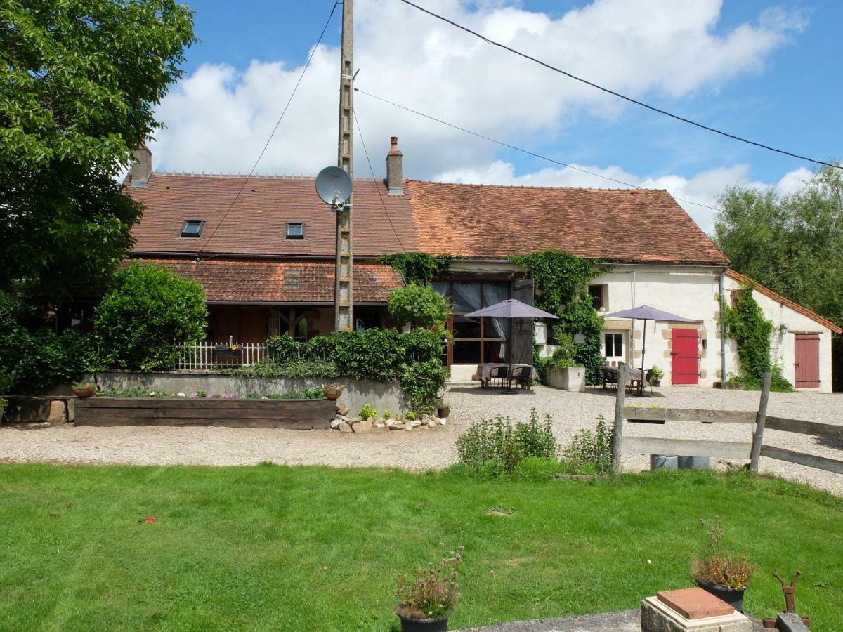 Le Bon Coeur Bed & Breakfast Ygrande Exterior foto